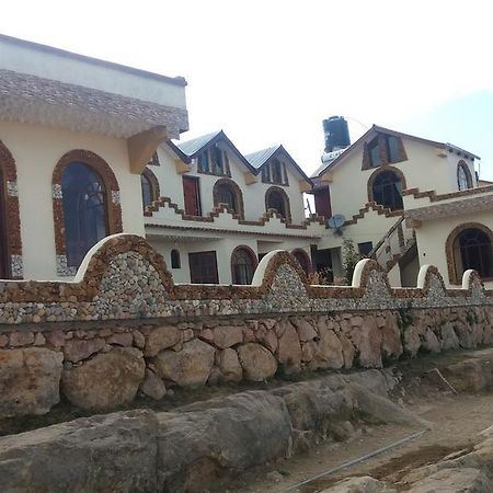 Hostal Jallalla Comunidad Yumani Exterior foto
